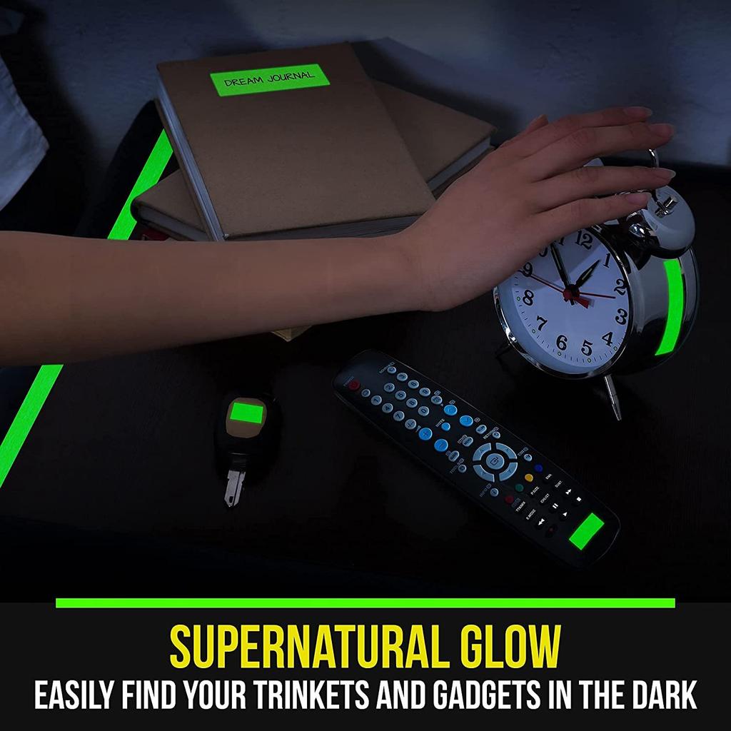 2 Rolls of Glow Tape, Long-Lasting Fluorescent Tape, Suitable for Outdoor Sports, Nighttime Decoration, And Home Marking