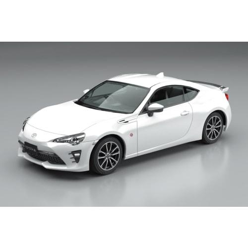 Aoshima Bunka Kyozai 1/32 Scale Rakupla Snap Kit No.08-CW Toyota 86 Crystal White Pearl Pre-Colored Plastic Model Kit (Automobile)