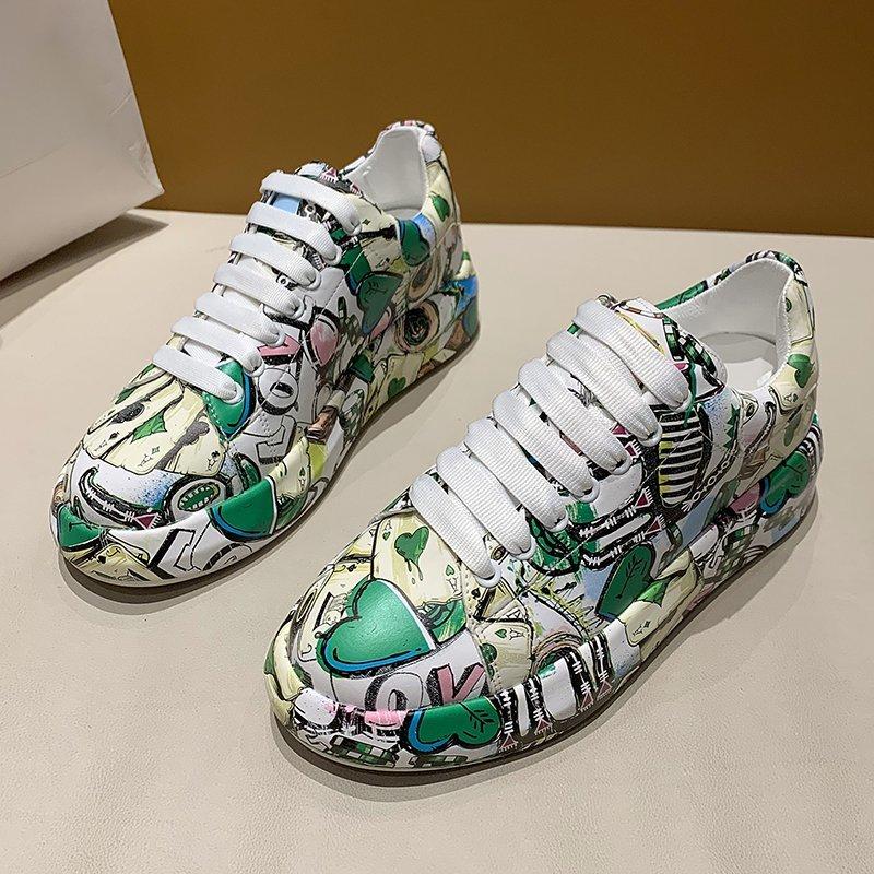 Thick-soled Increased Women's Sports Shoes Women New Women's Hand-painted Graffiti White Shoes Outdoor Casual Shoes