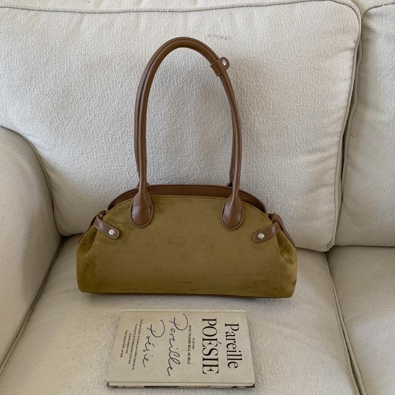 Niche Fashion Retro Suede Shell Bag Women's New Shoulder Armpit Bag Casual Commuter Portable Baguette Bag