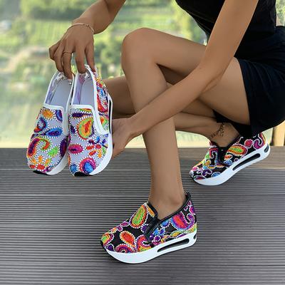 Scarpe con Zeppa da Donna Nuove Moda Primavera Autunno Punta Tonda Ricamo Floreale Sneakers con Plateau in Rete Scarpe Rialzanti