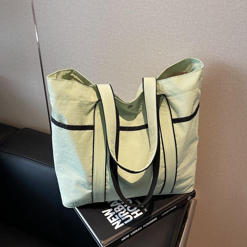 New large-capacity bag women's simple shoulder bag casual handbag college students commuting tote bag