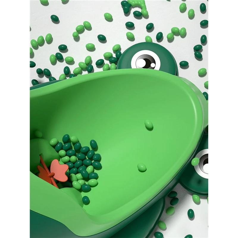 Baby Boy Potty Training Seat Frog Children's Pot Wall-Mounted Urinal for Boys Portable Toilets Connectable Water Pipe