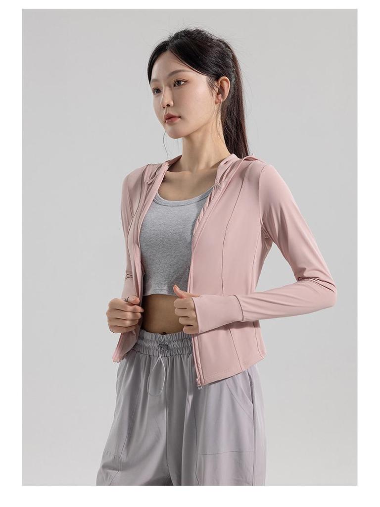 2025 Women's Black Slim Fit Sun Protection Ice Silk Jacket: Breathable, UV-Protective Summer Sportswear