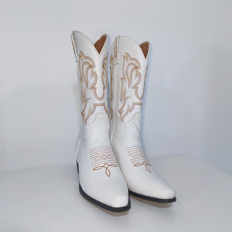 Fashion Pointed toe boots with embroidery, medium-heeled thick heels, large-size slip-on mid-calf western boots for women