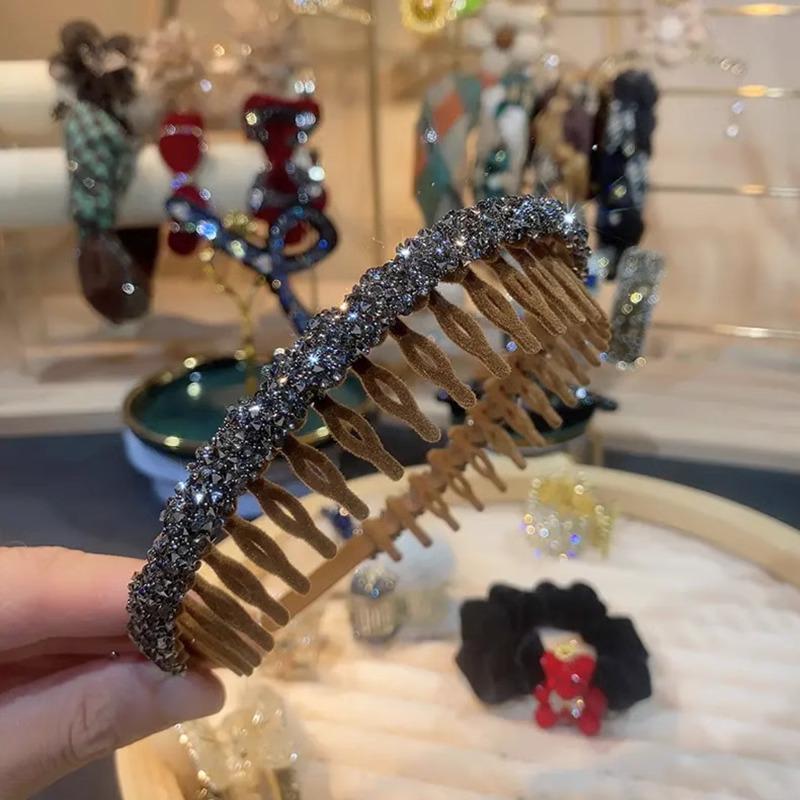 Bentiță elegantă de catifea cu strasuri, cu dinți, antiderapantă și elastic de păr pentru femei