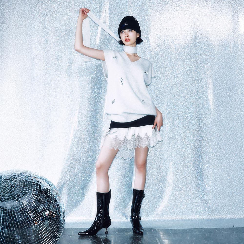 EBM Muffler V-Neck Knit Vest Empakvs020