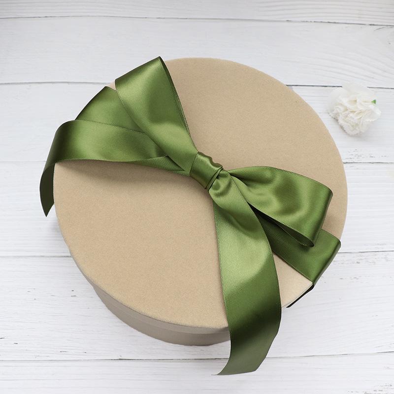 Runde Plüsch-Geschenkbox für Hochzeiten, Geburtstage, Zeremonien und Jubiläen.
