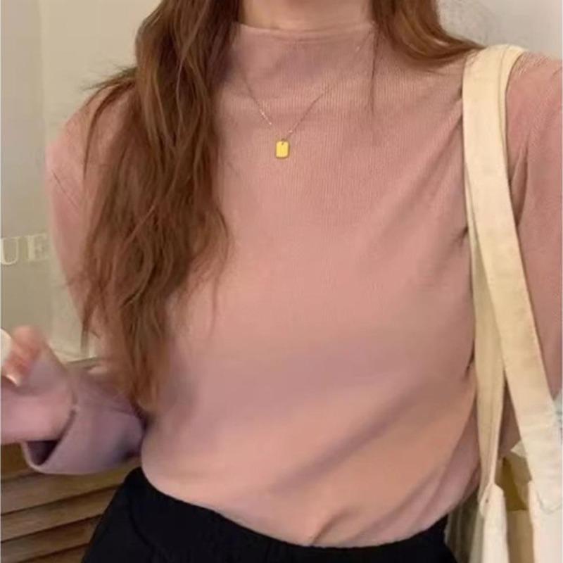 Il Nuovo Stile Autunnale di Maglione Lavorato a Maglia di Alta Gamma, Elegante, a Girocollo, Morbido e a Maniche Lunghe È un Maglione Leggermente Formoso e Snellente per Donne