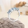 Einfacher Exquisiter 925er Sterlingsilber Damenring Natürlicher quadratischer 5,0 mm himmelblauer Topas Feiner Schmuck für Jubiläum Festival Geschenk