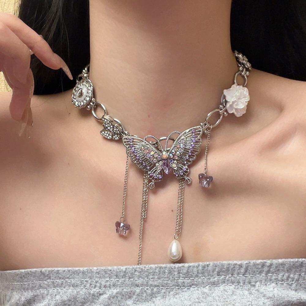 Exaggerated Vintage Metal Necklace Rhinestone Women's Choker Butterfly Flower Necklace  Party
