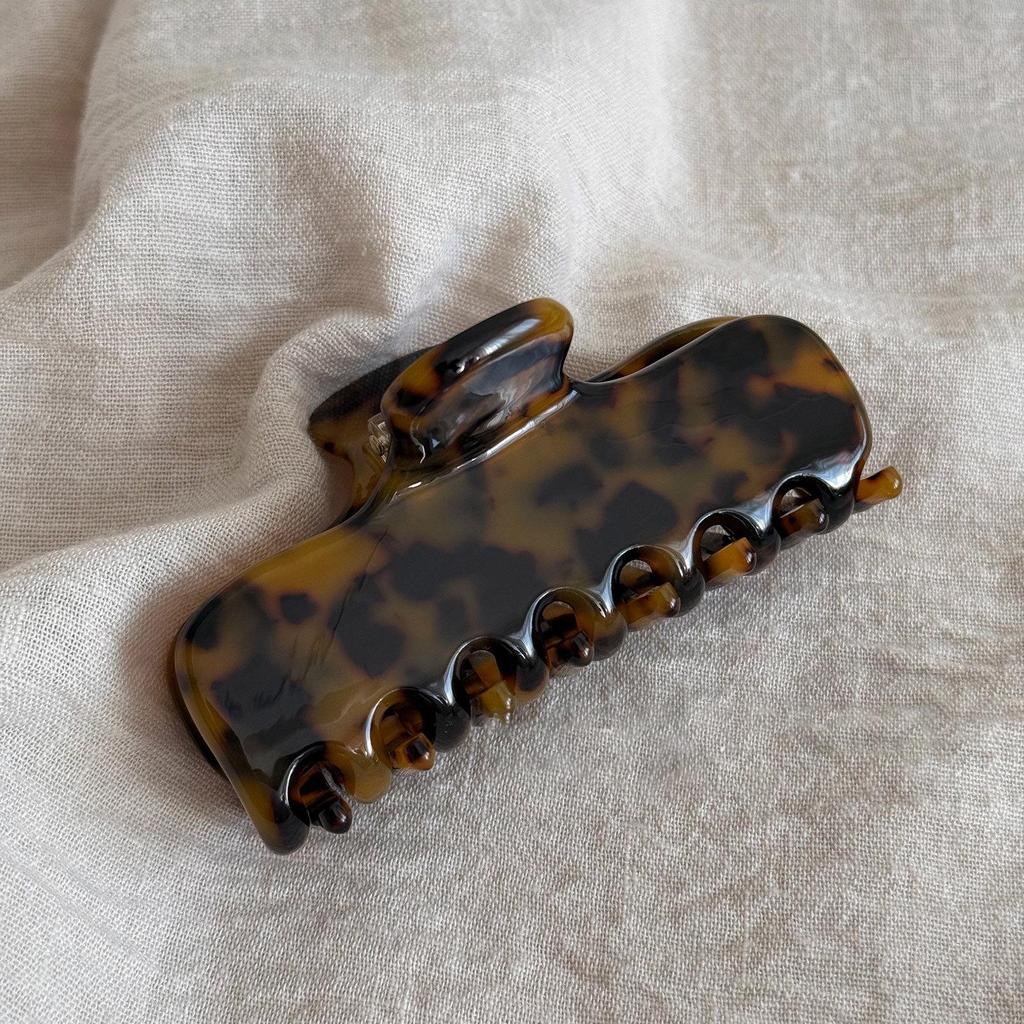Korean High-End Acetate Claw Clip, Bun Hairpin, Shark Clip, Retro Ponytail Hair Accessory for Women