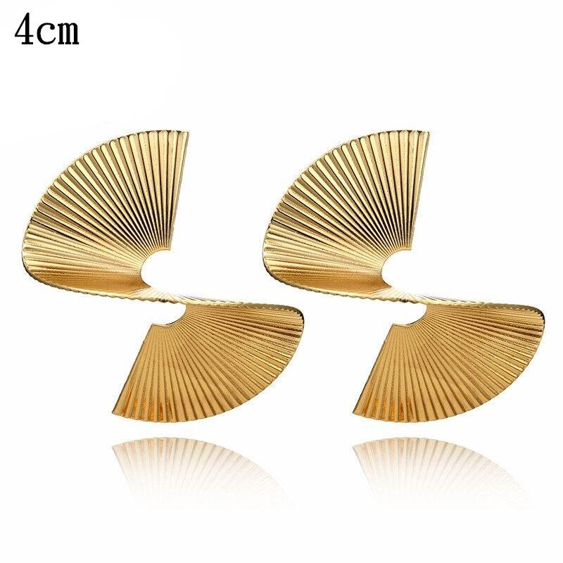 New Fashion Gold Metal Drop Earrings for Women Irregular Geometric Pendants Earrings Trend Brincos Jewelry Gift