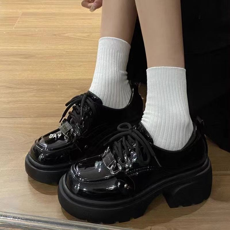Small leather shoes women's new autumn versatile lace-up retro casual niche platform single shoes