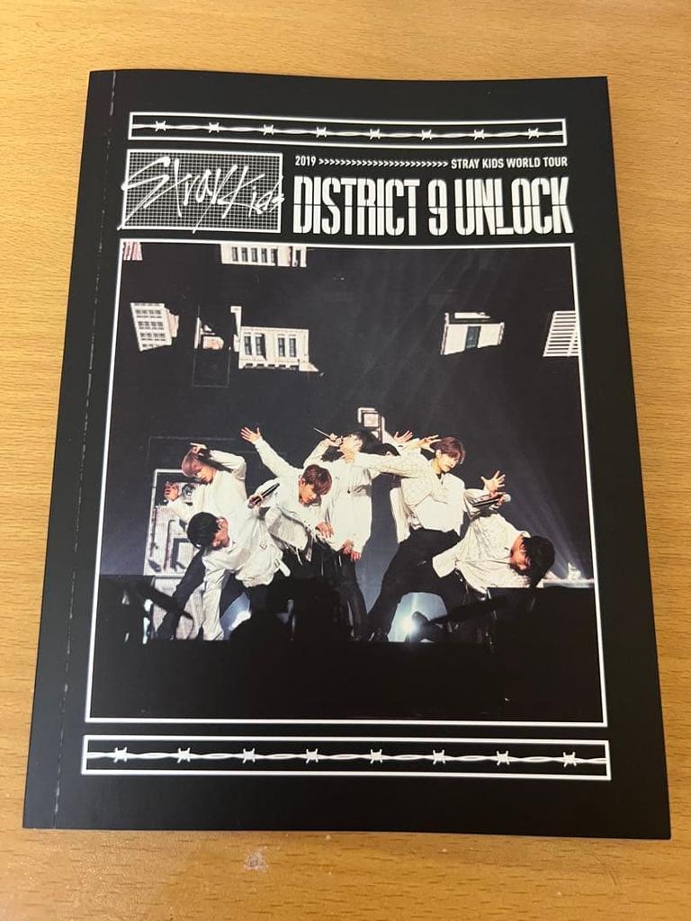 [USED] Final Price Drop Stray Kids District 9 Unlock Blu-ray