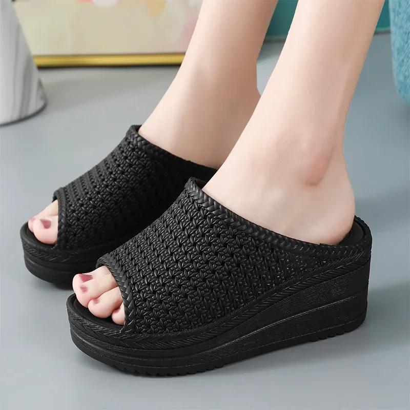 Fashion Women Shoes 2024 New Slippers High Heel Slippers Women Summer Sandals Wedge Women Sandals Thick Soled Casual Shoes PVC Material