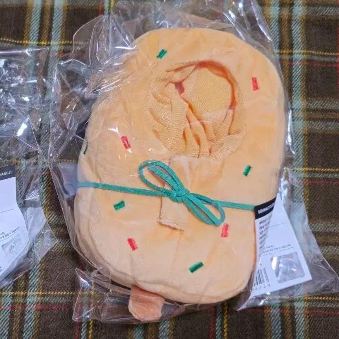 

Day6 Denimals Doll Clothes Fish Cake Clothes