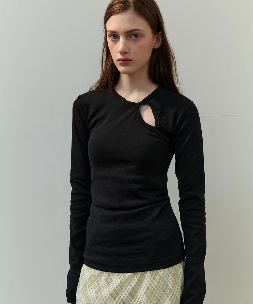 Soiree Twist T-Shirt - Black