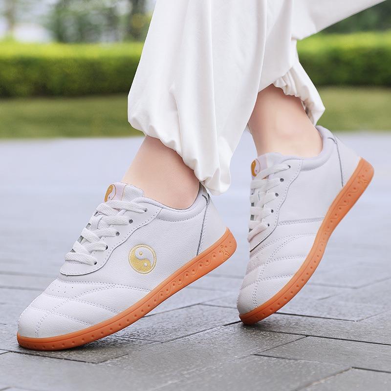 Tai Chi Schuhe Damen und Herren Leder Tai Chi Übungsschuhe Kampfsport Training Rindersehnensohle Wettkampf Spezialschuhe Tai Chi Sportschuhe