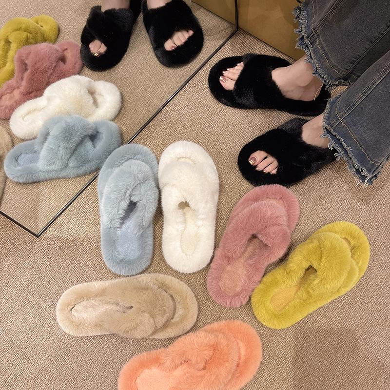 Fashion Luxury Fashion One Word Thick Fur Slippers Double Fur Slippers Casual Home Cotton Shoes Women Flat Plush Cross Straps Slippers