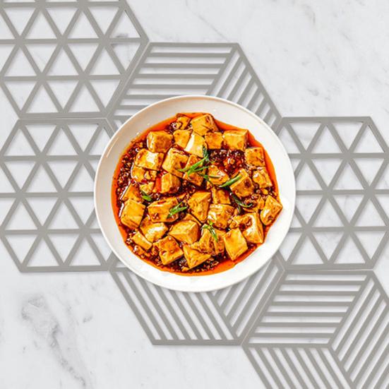 Suport de vasă din silicon Hexagonal Suport de masă Suport pentru oală Rezistent la căldură și Anti-alunecare Covorașe de masă Tampoane izolante pentru protecția biroului pentru casă Bar Cafenea