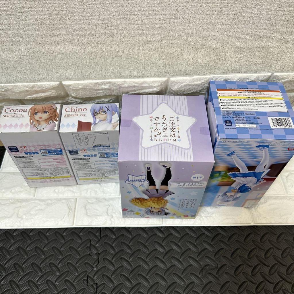 [USED] GochiUsa 4-piece set: Chino and Cocoa