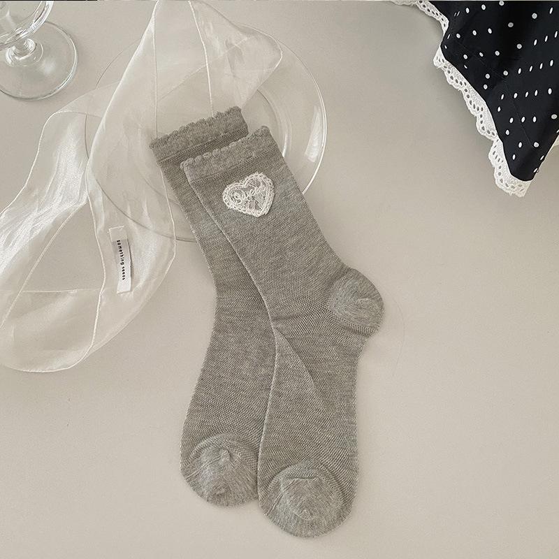 Women's Summer Thin Lace Cloth Label Boneless Sweet Lace Mid Tube Pile Socks