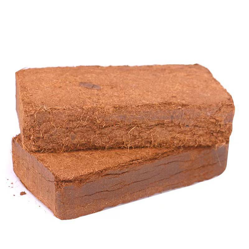 Coconut Coir Nutrient Soil Brick: Ideal for Planting Vegetables & Flowers.