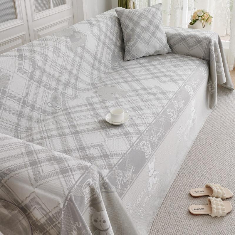 Summer Cool Pure Ice Silk Sofa Cover Full Cover Baoli Rabbit Sofa Towel Soft Breathable Sofa Blanket for Weather 180*130