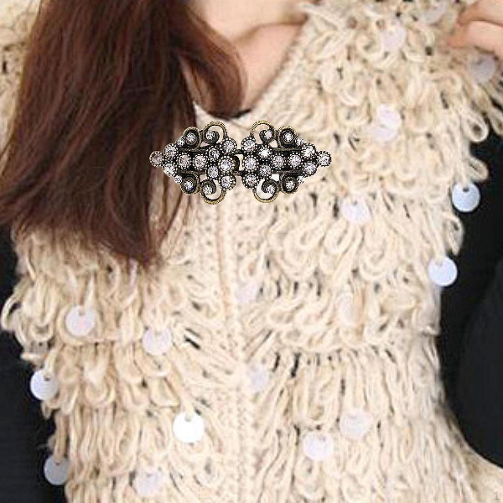 Elegancki zestaw zapięcia do swetra dla kobiet - prosta modernizacja