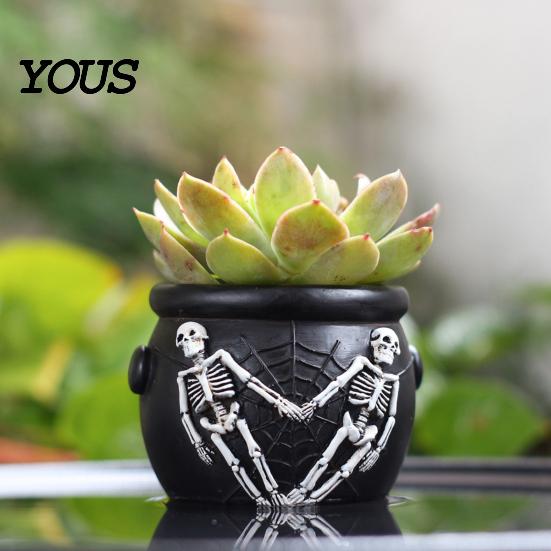 Vintage Style Ornament Witch Cauldron Planter, Gothic Skeleton Spider Web Flower Pot, Planter Halloween Decorative Plant Pot for Succulents