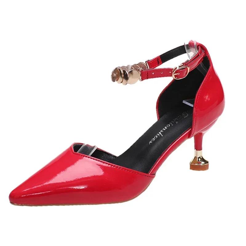 Mode Damen Schuhe 2024 Heißer Verkauf Schnalle frauen High Heels Mode Pailletten Kleid Pumpen Frauen Sexy Spitz Heels womenzapatos