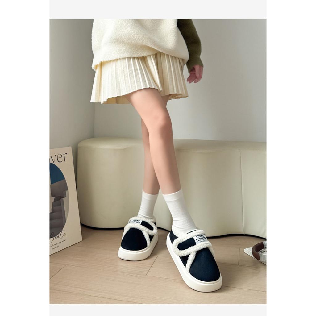 Cotton Slippers for Women To Wear Outdoors In Winter, Indoor Home with Thick Soles and Plush Insulation Bag and Velcro Cotton Shoes