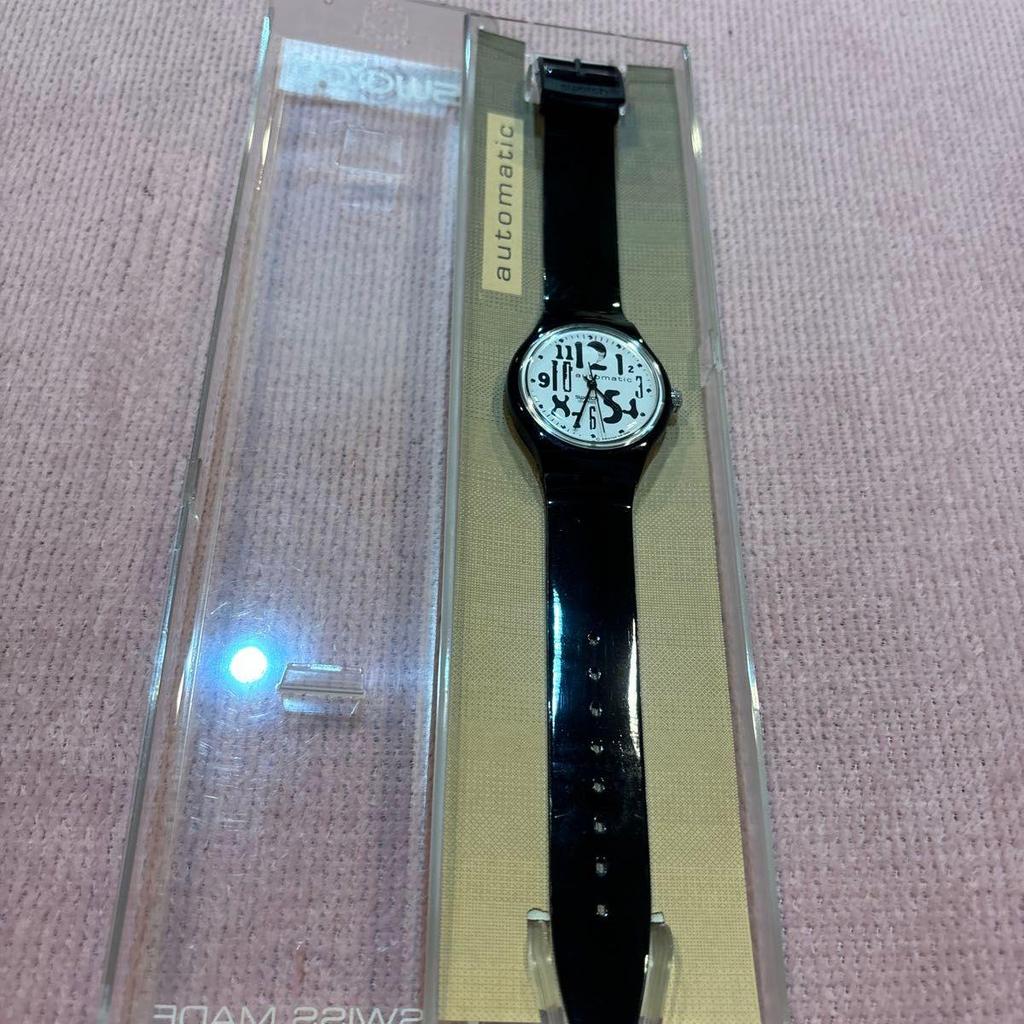Used Rare swatch automatic automatic winding, almost unused.