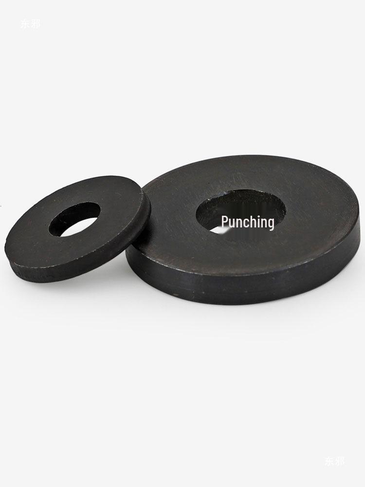 High-Strength Black Flat Washer for M8-M42 Bolts (Grade 8.8)