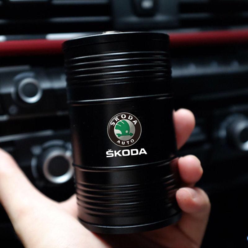 NTHX6 Car Ashtray with Lid Smell Proof Portable Ashtray Cup Holder For Skoda octavia 3 2 superb 3 kodiaq Fabia Kamiq Karoq Accessories