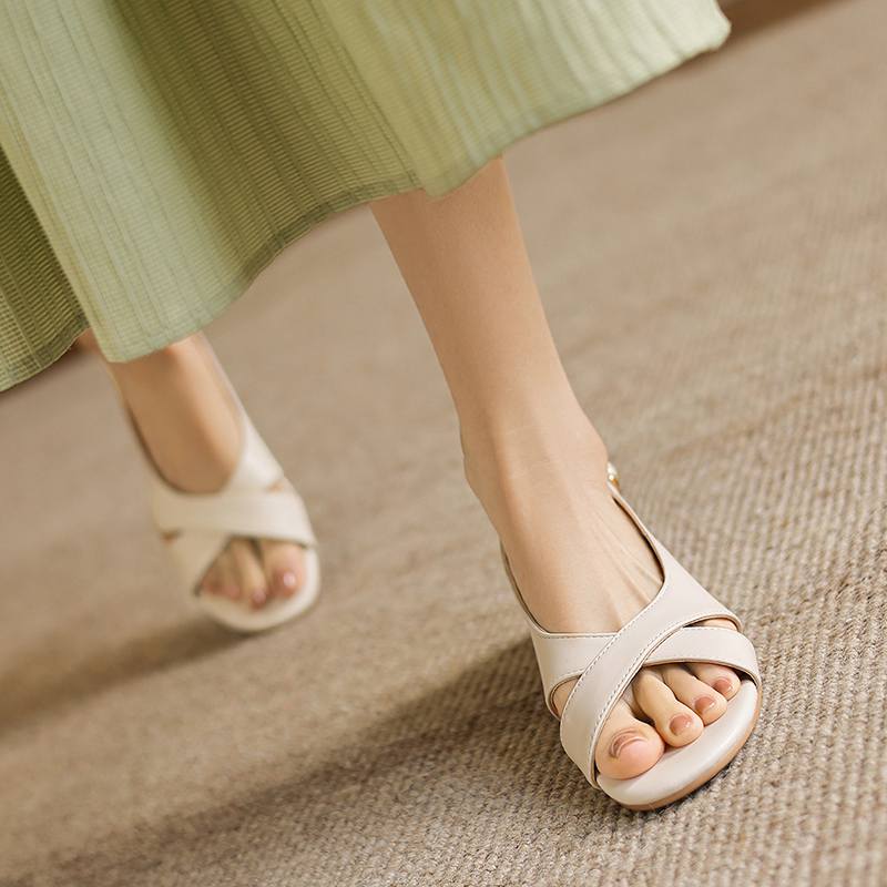 Krazing Pot Microfiber Low Heels Concise Style Buckle Straps European Design Summer Size 43 Size 42 Women Sandals