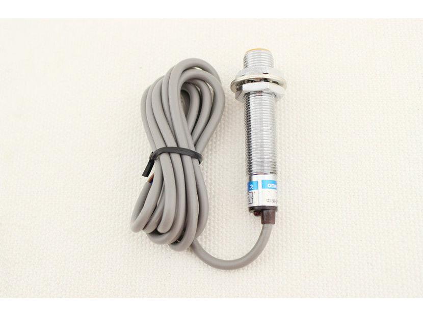 HUGONG PM12-02NN2PP2D1D2A1A2 Inductive Proximity Metal Sensor