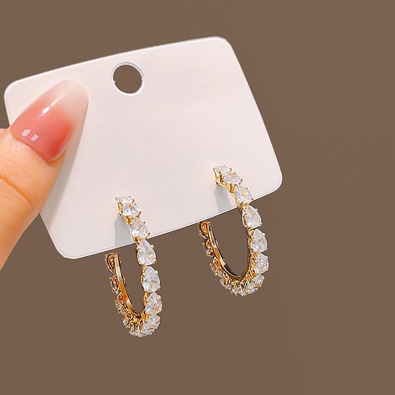 Zircon C-Shaped Earrings, High-End Light Luxury Inlaid Earrings, Niche Simple Earrings.
