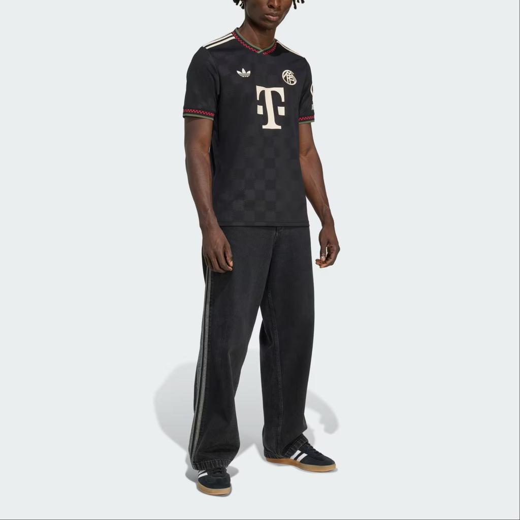 adidas FC Bayern 2025/2026 Third 'Black Ivory' Men's KE6801