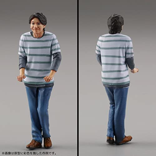 Kaiyodo ART PLA Tourist and African Elephant Set, 1/35 Scale, Unpainted and Unassembled Plastic Model Kit, Molded Color, AP010