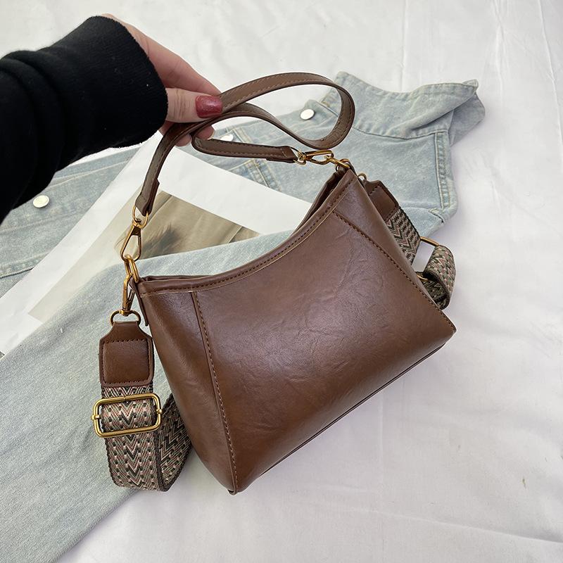 Single Shoulder Bag, Elegant Women's Bag, Wide Shoulder Strap Crossbody Bag, Trendy Mom Bag