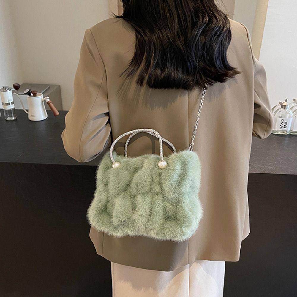 Korean Style Women Shoulder Bag Solid Color Soft Winter Fluffy Handbag Luxury Chain Top-Handle Faux Fur Crossbody Bag