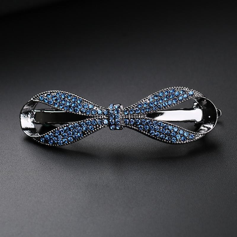 Full-diamond Bow Tie Spring Clip Exudes A Sense of High-end and Light Luxury The Half Hair Clip At The Back of The Head Is A Stylish Hair Accessory