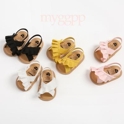 Mädchen – Sandalen & Zehentrenner