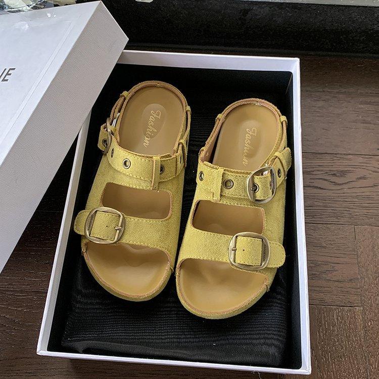 Platform sandals for women, soft soles for summer wear, new models in summer 2025 with slippers, ugly and cute Roman beach shoes