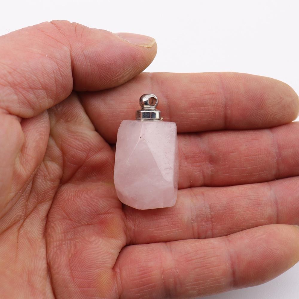 Natural Crystal Rough Stone Polyhedral Perfume Bottle Pendant Rough Stone Polished Crystal Essential Oil Bottle Necklace N769