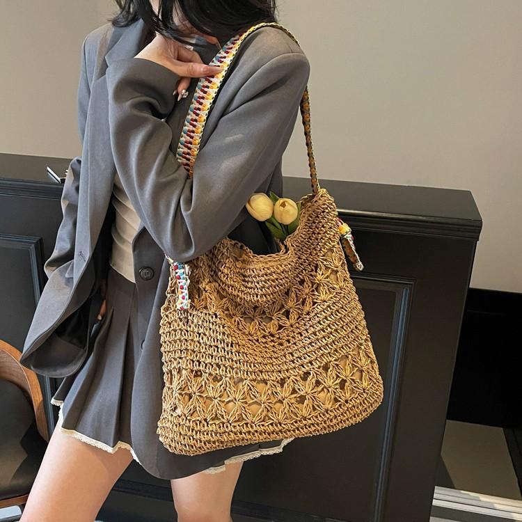 New Retro Vacation Style Beach Woven Bag Lazy Style Straw Woven Bag Large Capacity Shoulder Armpit Bag