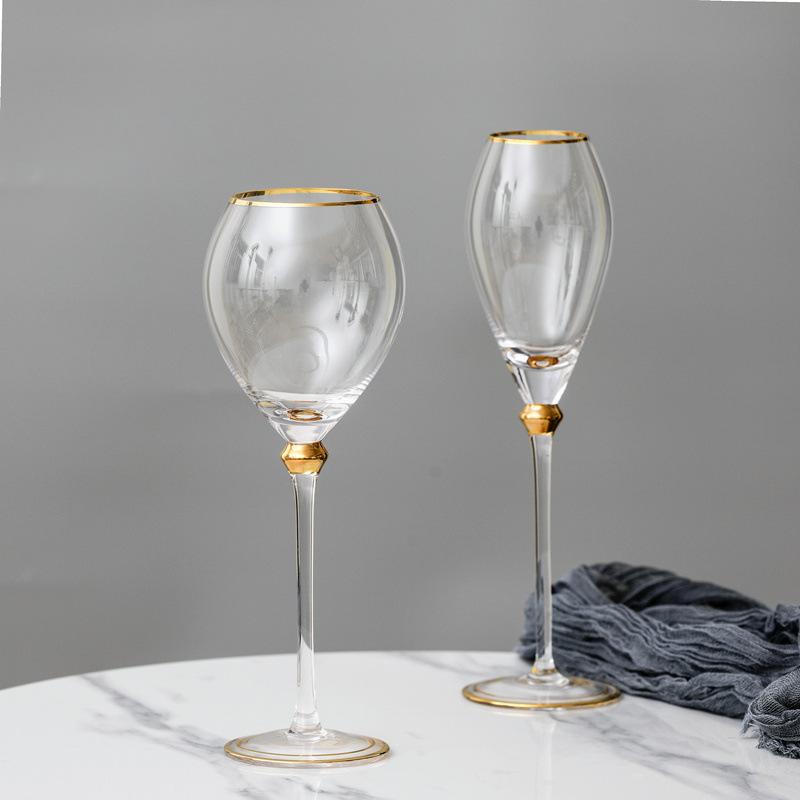 Luxury Gold-Rimmed Crystal Champagne & Wine Glasses - Elegant Stemware for Dining Table Clubs Display Rooms Decorative Glassware