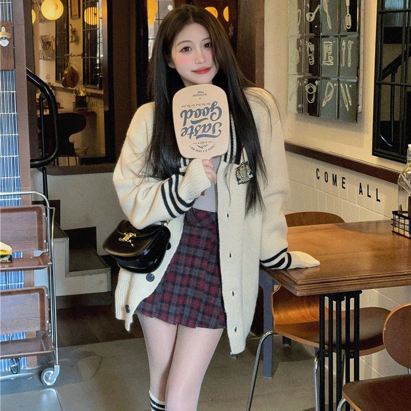 Retro Academy Knitted Sweater Women Spring 2023 Korean Unique High Grade Feel Lazy Soft Glutinous Sweater Cardigan Female Coat